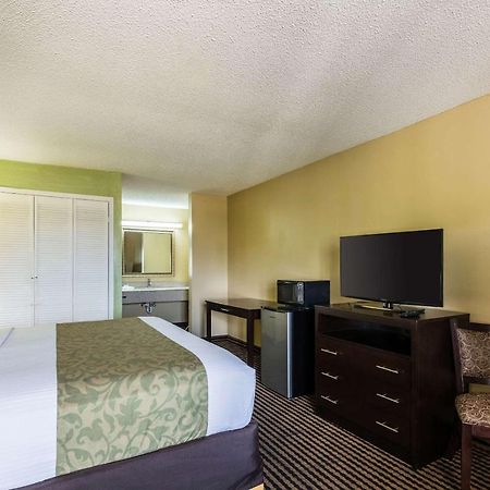 Rodeway Inn Alexandria Extérieur photo