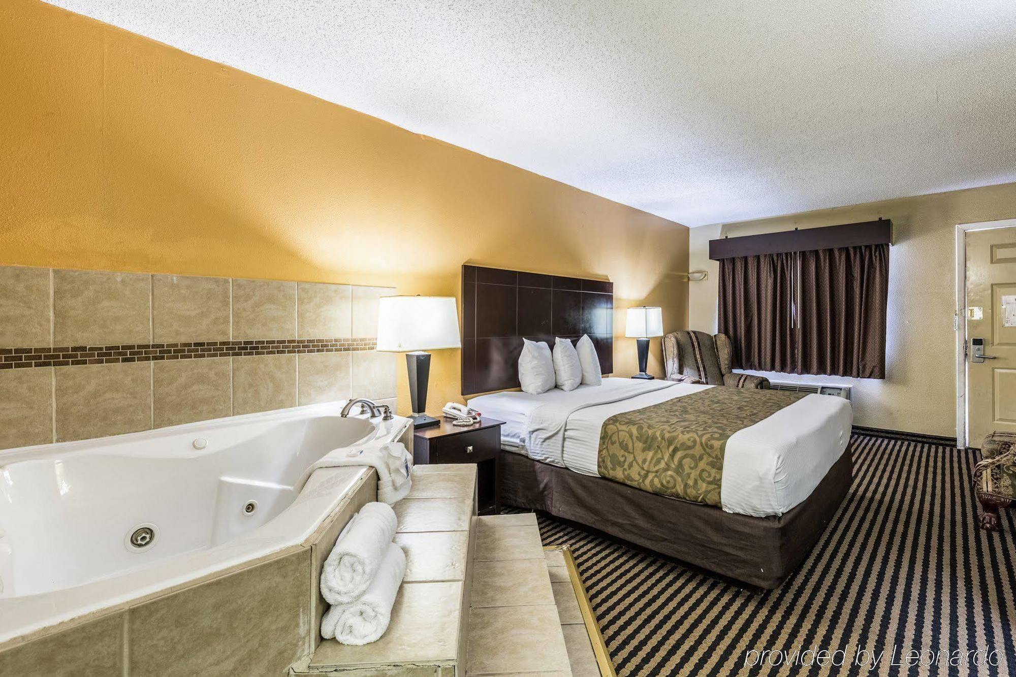 Rodeway Inn Alexandria Extérieur photo